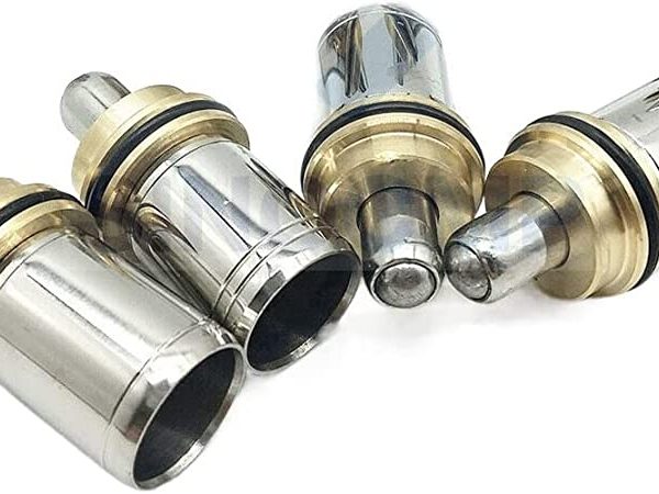 Set pistonase joystick Hitachi 9246436